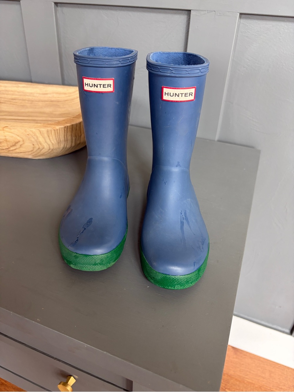 Hunter Kids Navy Rain Boots with Green